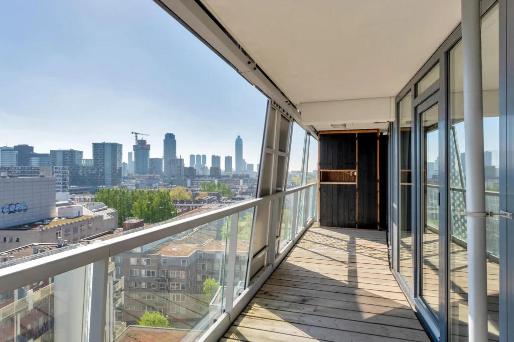 Balcon - Galerie Flat with Skyline View in Rotterdam