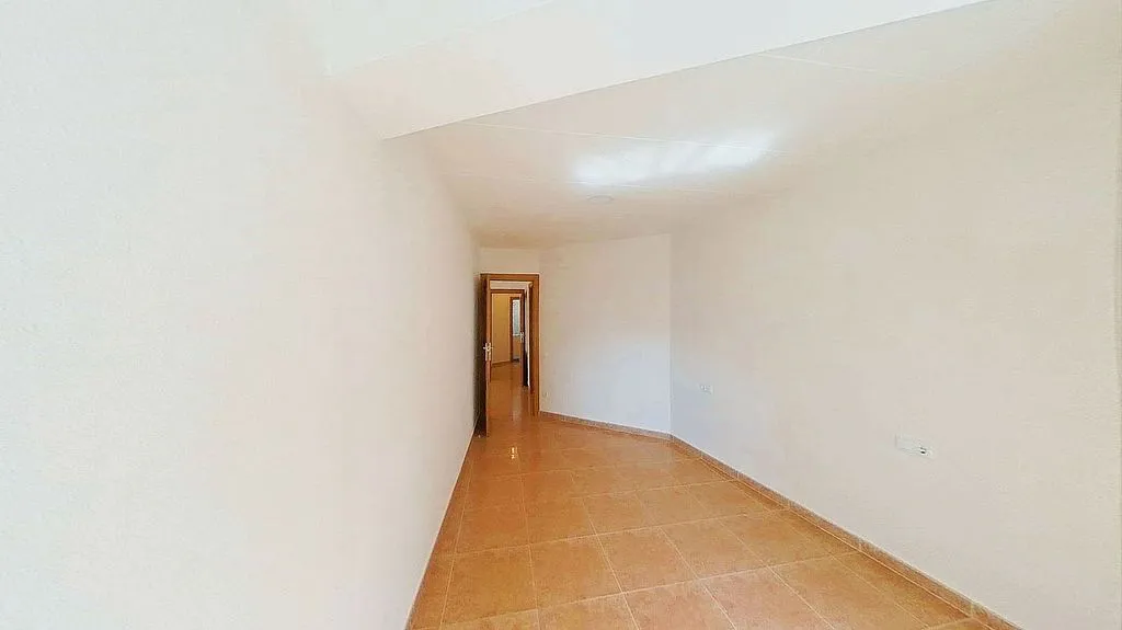 hallway_entrance