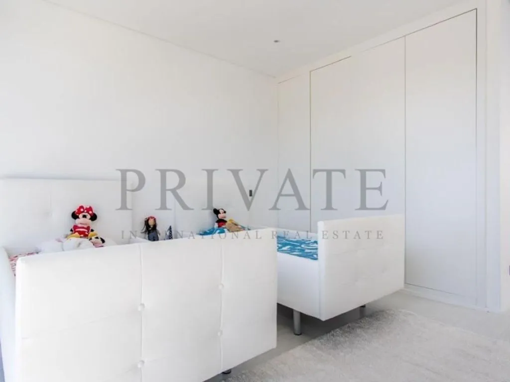 Magamistoad - Contemporary Villa with Golf Views in Vilamoura