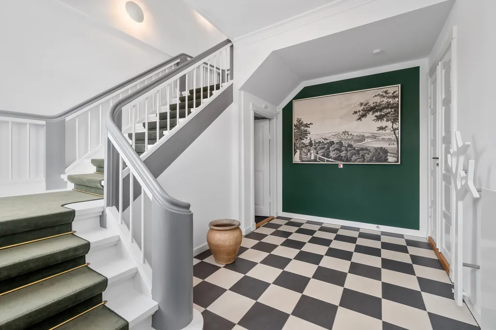 Pièces - Spacious Apartment in Historic Building, Copenhagen