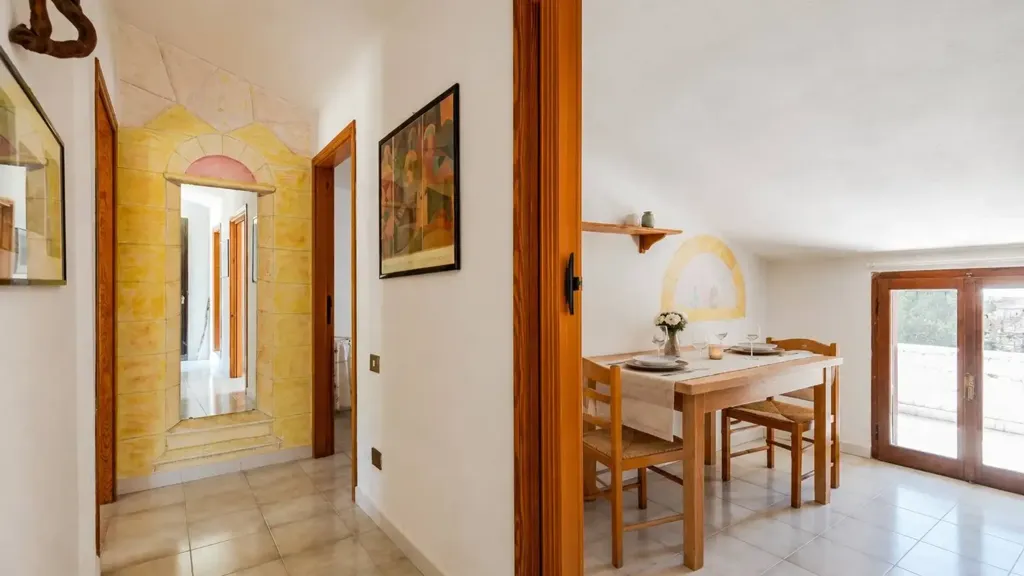 6-room house in IT
