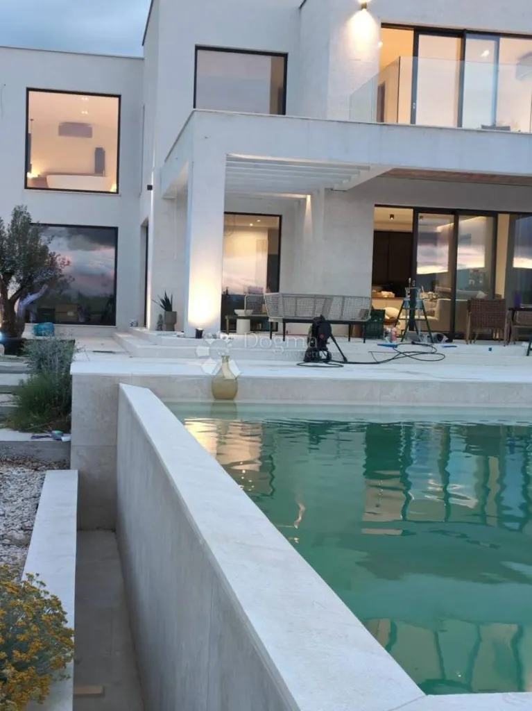 Pool - Luxury Villa with Mountain View in Žerava, Croatia