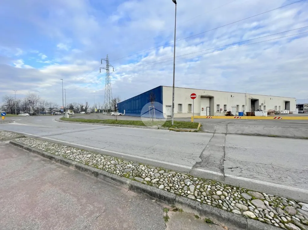 Välivaade - Commercial Warehouse in Castel Mella Industrial Zone