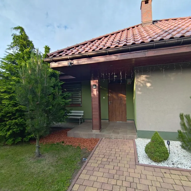 Maison avec jardin et piscine dans les montagnes de Wałbrzych
