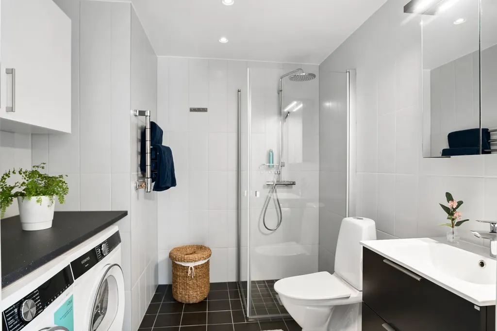 Salles de bain - Apartment with Panoramic View in Kungsbacka