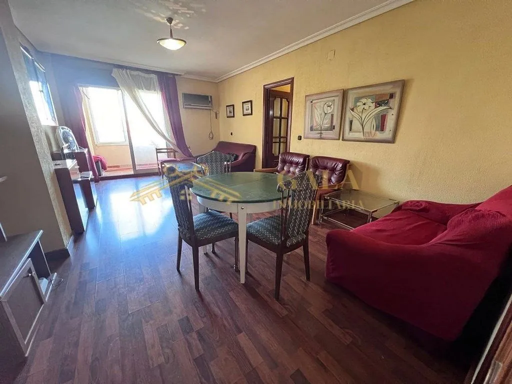 Elutuba - Spacious Flat with Terrace in Cáceres Centre