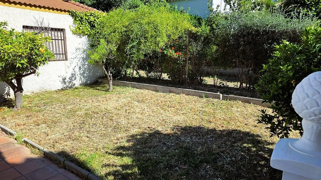 Aed - Rustic Chalet with Pool in Órgiva