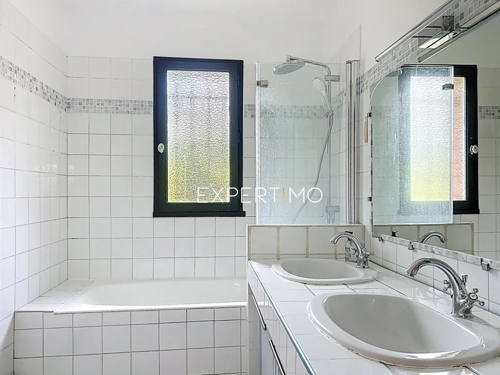 Vannitoad - Villa with Pool Potential in Montgiscard