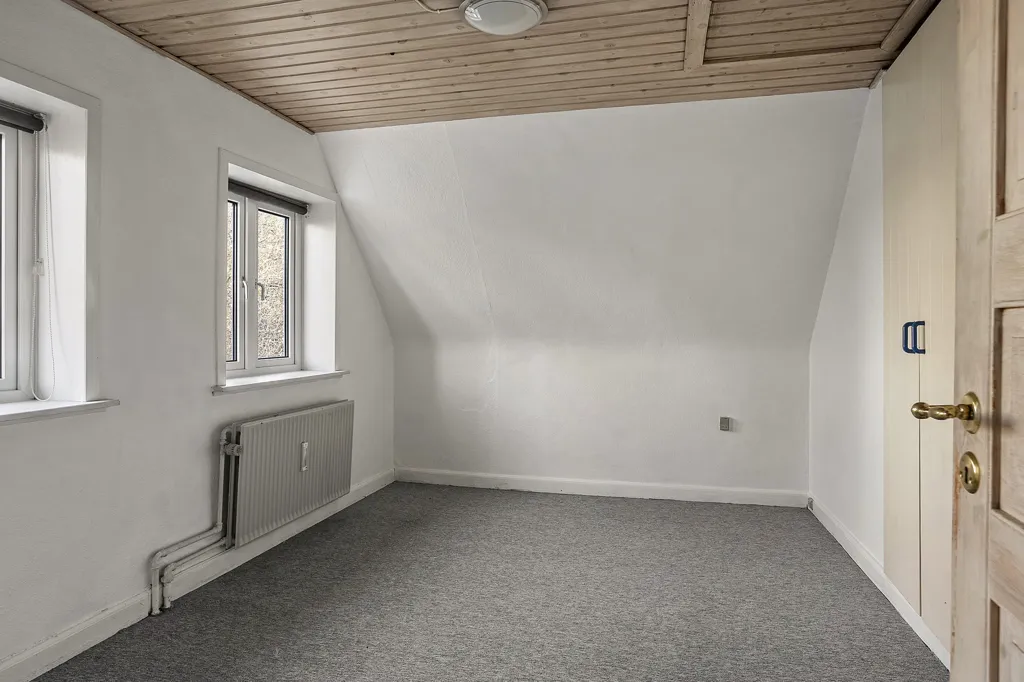 Pièces - Brick Villa with Rural Views in Holsted