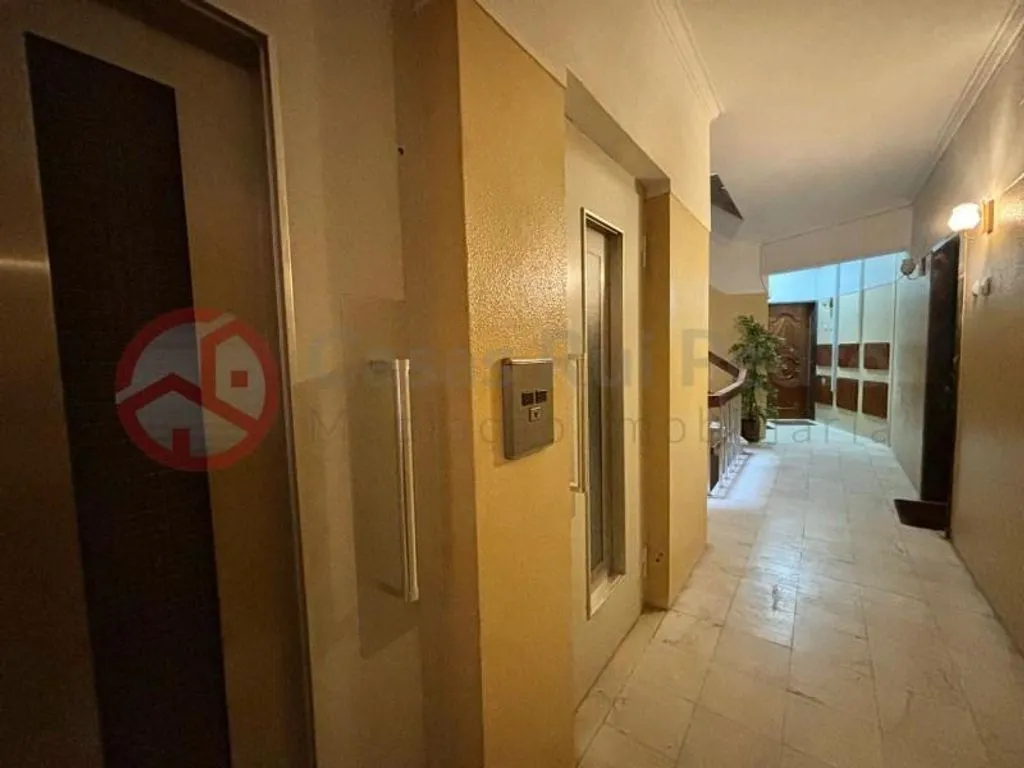 Esik - Luxury Flat with City View in Almada