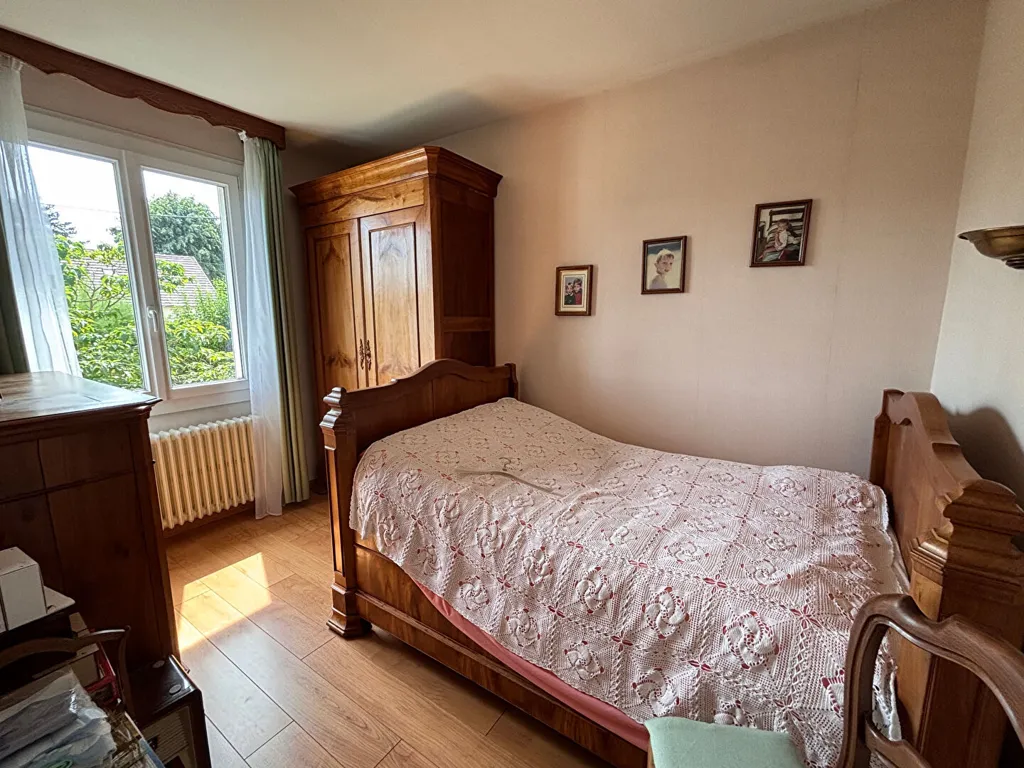 Bedrooms - 1960s Maison with Balcony in Gaillon