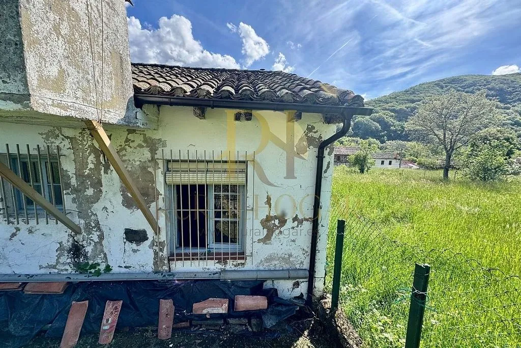 Exterior - Chalet with Garden in Matallana de Torío