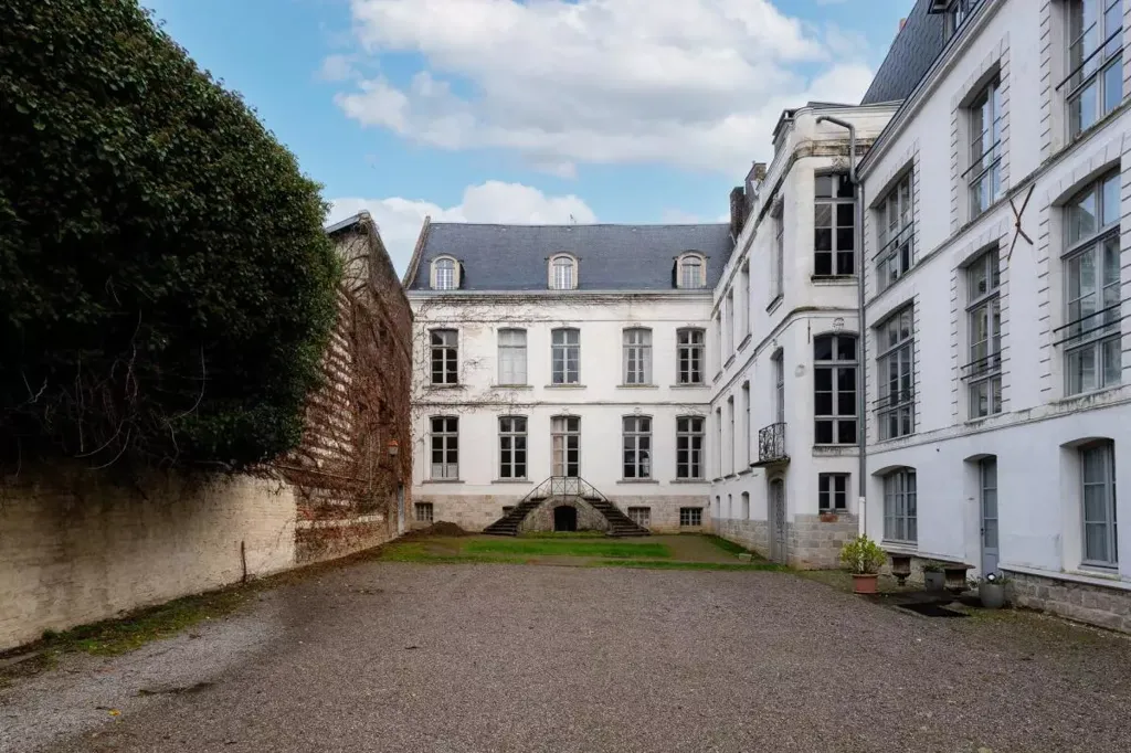 courtyard