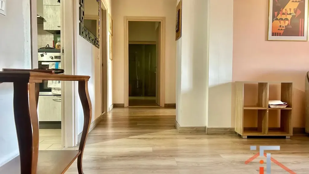 Esik - Apartment with Garden in Rende