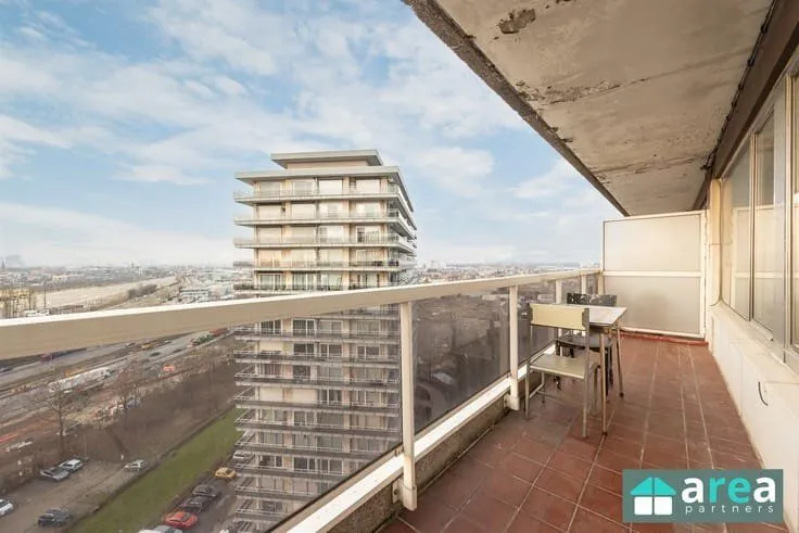 Balcone - Apartment with Canal View in Deurne, Antwerp