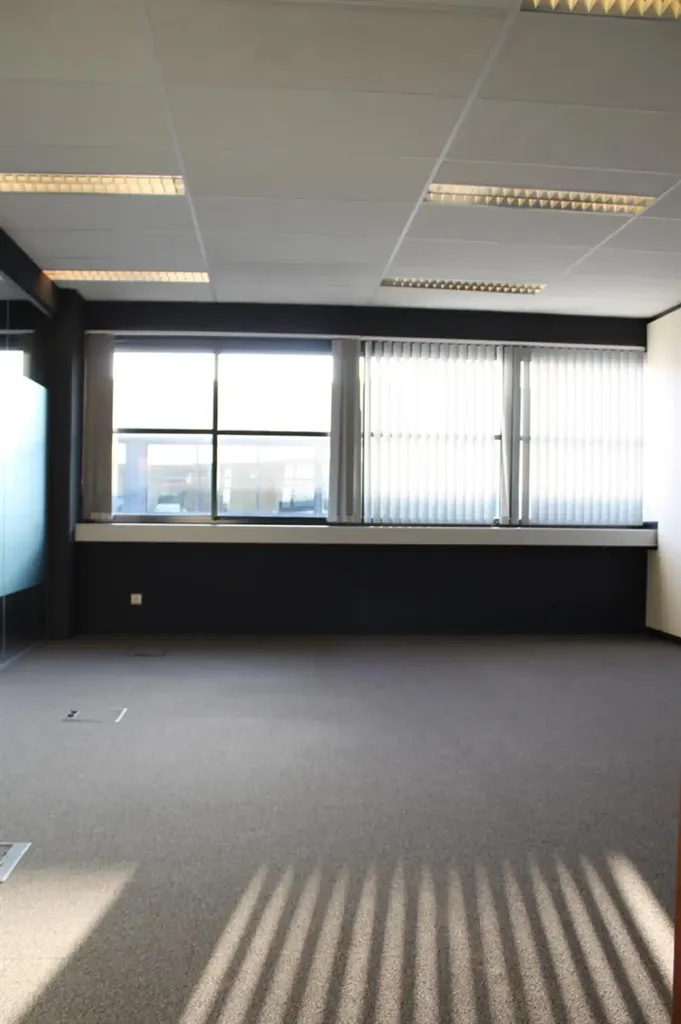 Bureau - Bureau Central à Aalst avec Accès Facile