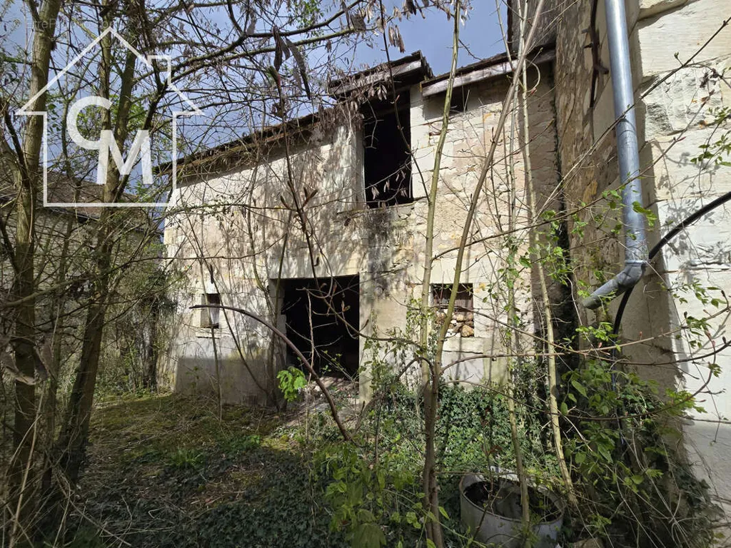 Välivaade - House with Barn in Barrou