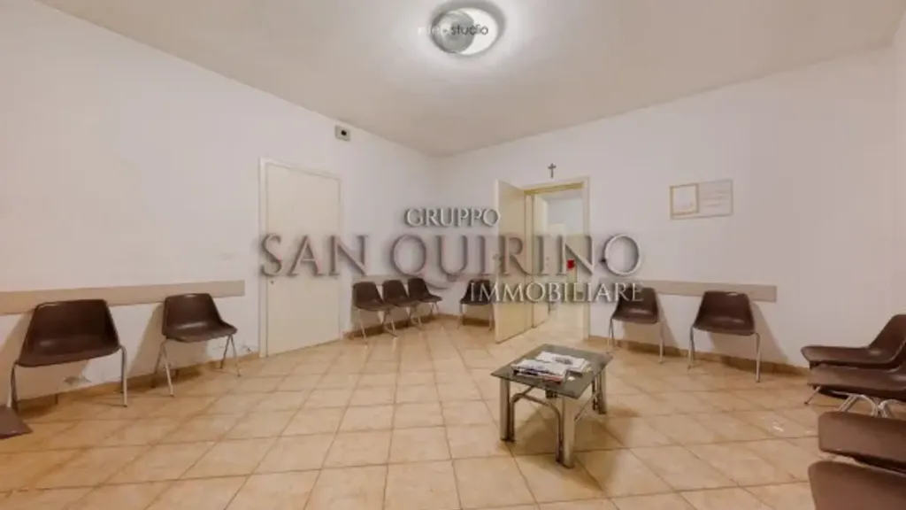 Salle à manger - Luxury Villa with Private Garden in Maranello