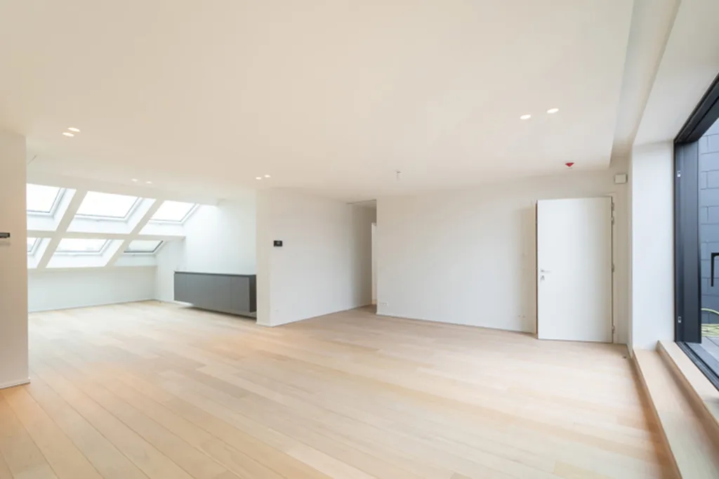 Elutuba - Beaux-Arts Penthouse with Terrace in Brussels