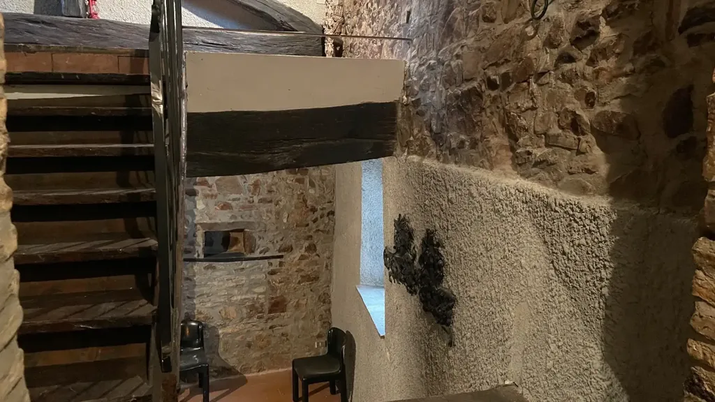 Pièces - Restored Stone Villa with Terraces in Gropparello