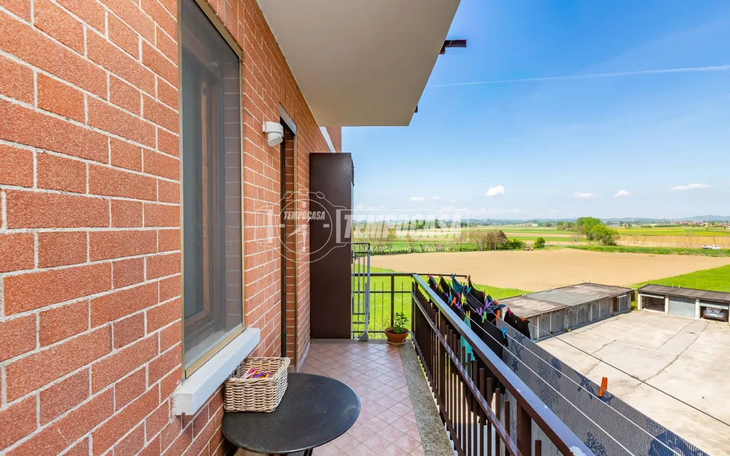 Balcon - Quadrilocale with Balcony in Riva Presso Chieri