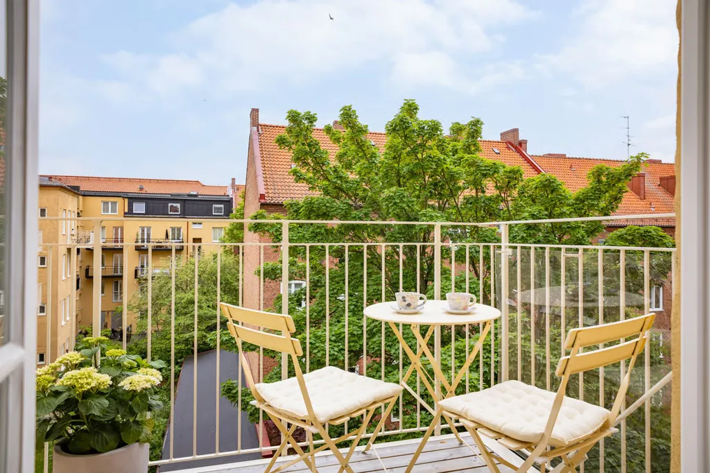 Balcon - Penthouse with Balcony & Terrace in Södermalm