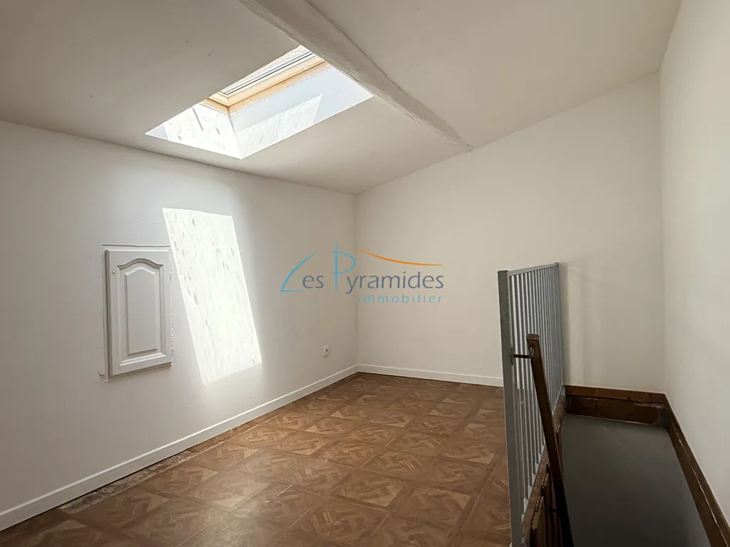 Stanze - Charming Townhouse with Stone Vault in Lunel Centre