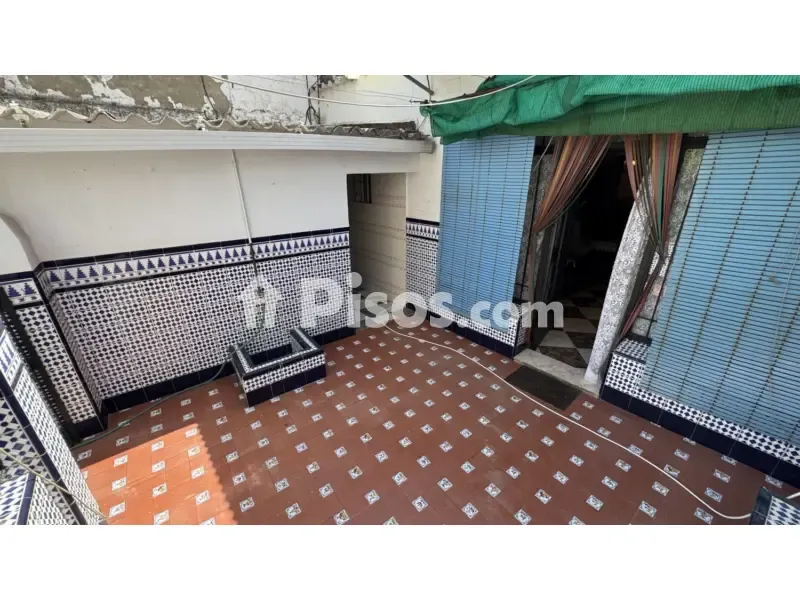 Terrass - Single-Storey House with Garden in Brenes