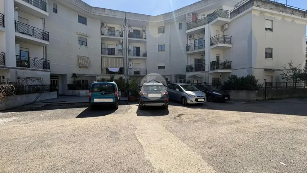 Extérieur - Three-Bedroom Apartment with Balcony in Settimo