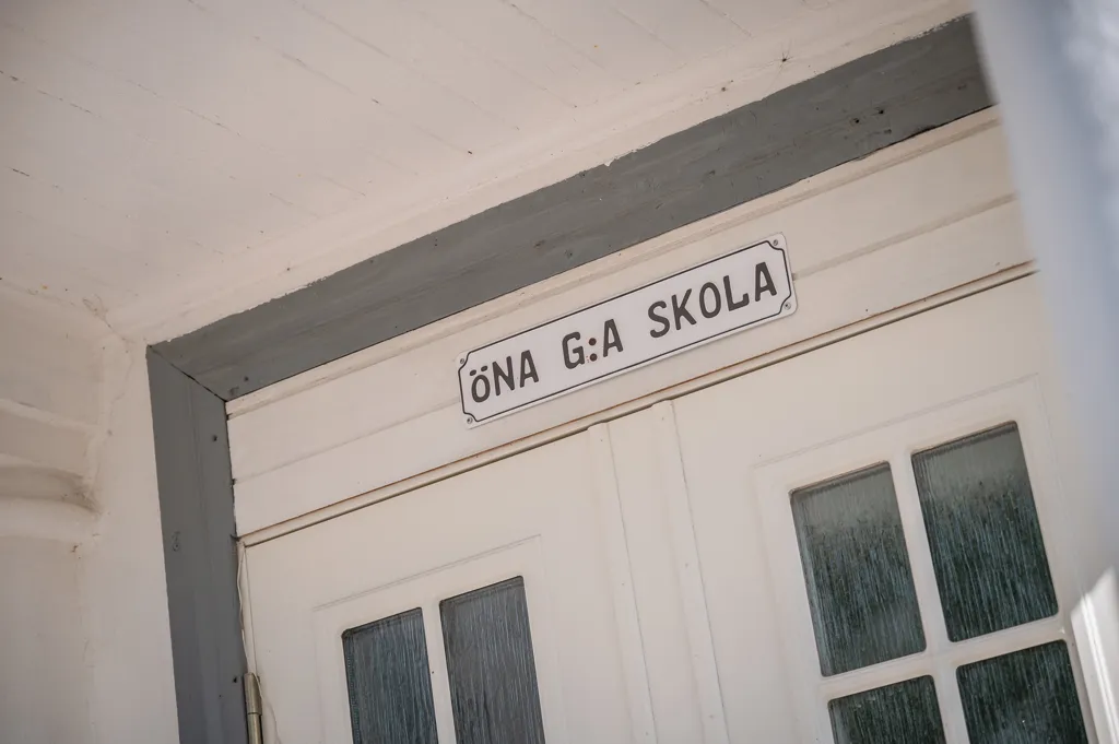Extérieur - Historic Schoolhouse Villa in Väse