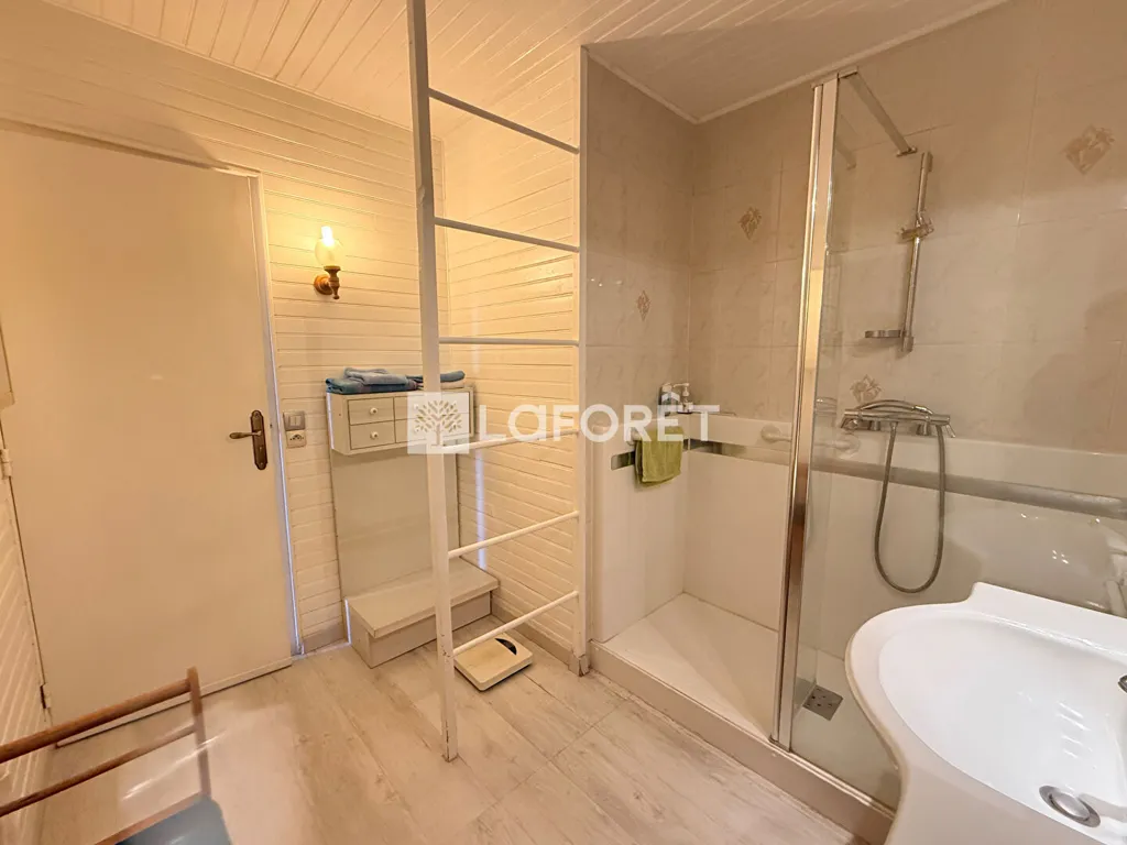 Salles de bain - Appartement avec Vue Dégagée aux Mureaux