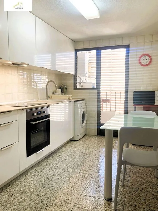 Cuisine - Fully Furnished Flat with Garden in Benimaclet