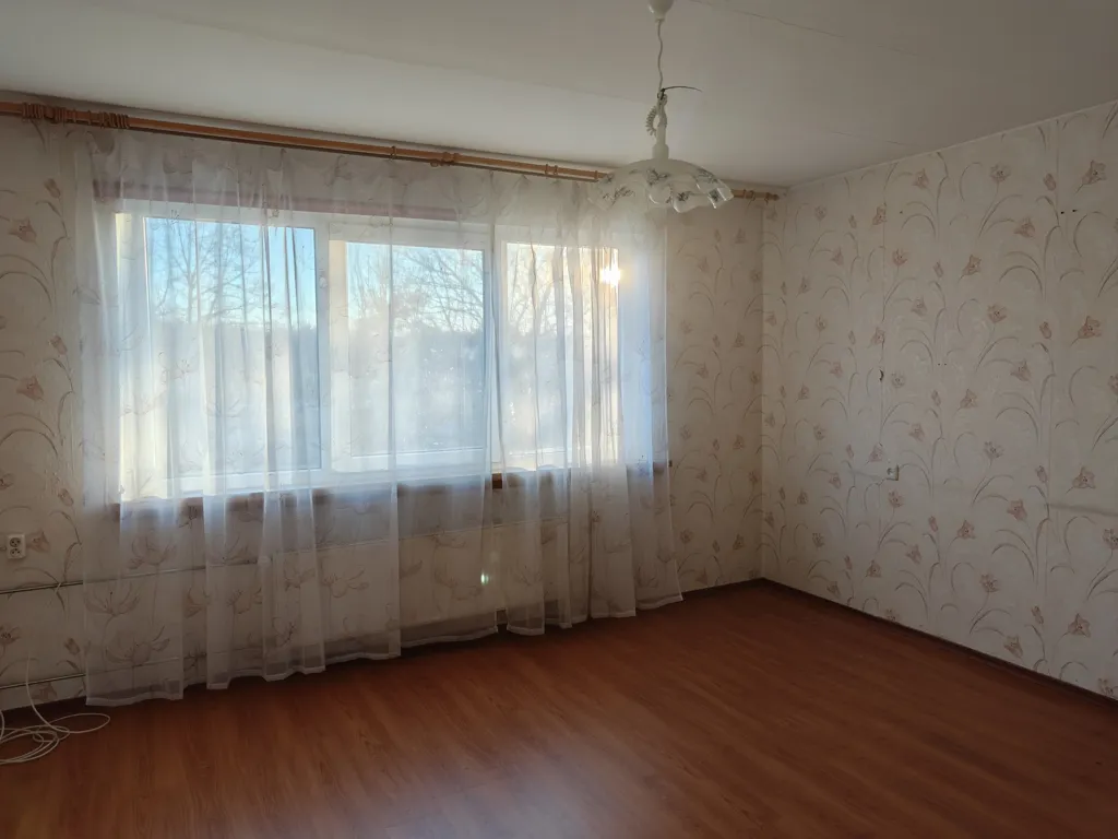 Pièces - 3-Bedroom Apartment with River View in Kaarlimõisa