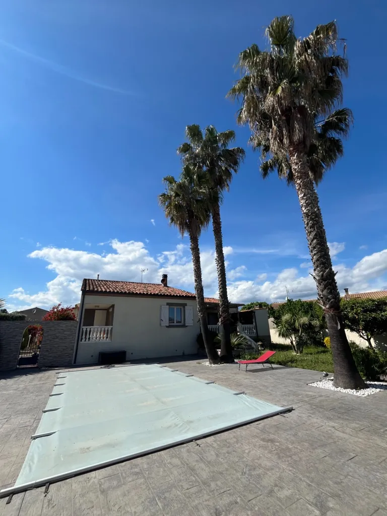 Piscine - Villa 4 Faces avec Piscine à Cazouls-lès-Béziers