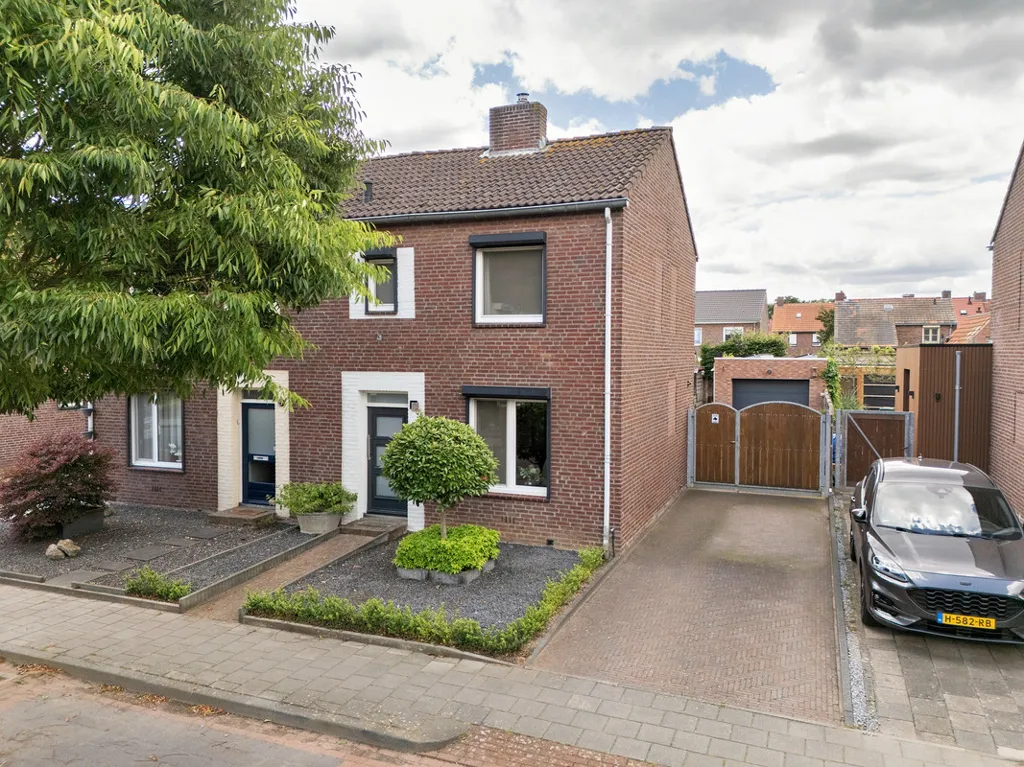 Extérieur - Modernised Two-Storey House with Garden in Reuver