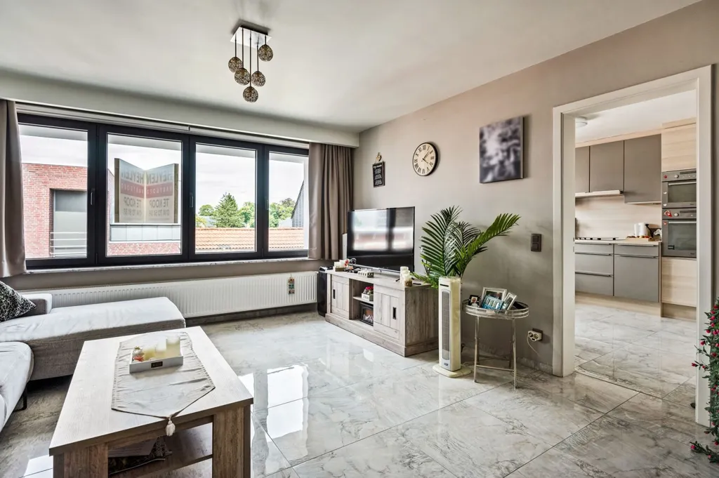 Séjour - Appartement avec Parking au Centre d'Herentals