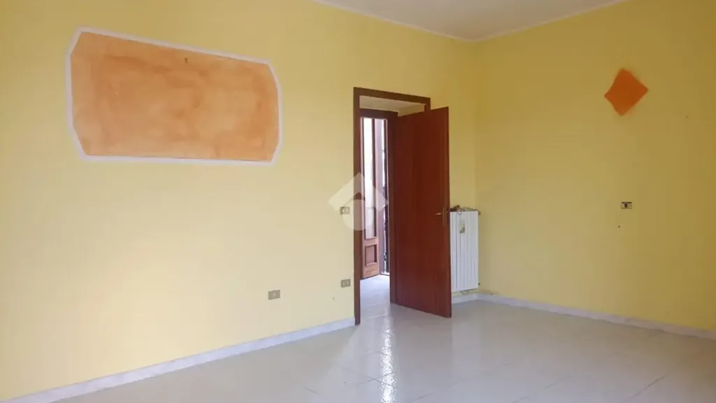 Pièces - Semi-detached House with Attic in Montefalcione