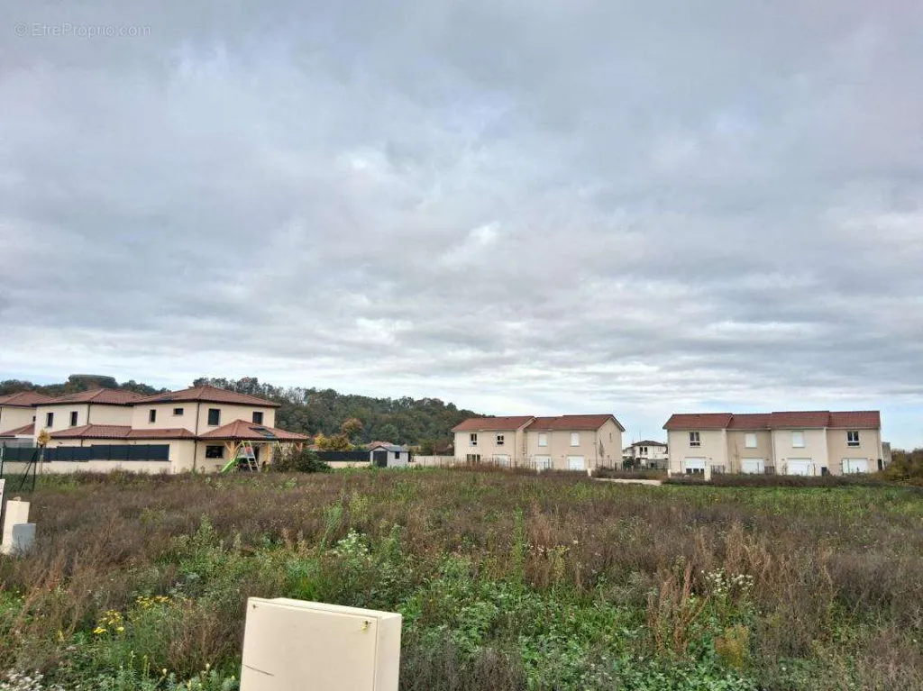 Aed - Land Plot in Genas, Azieu Sector