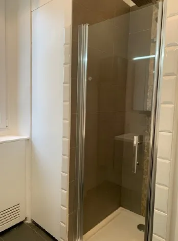 Salles de bain - Appartement Meublé en Hyper Centre-ville à Rennes