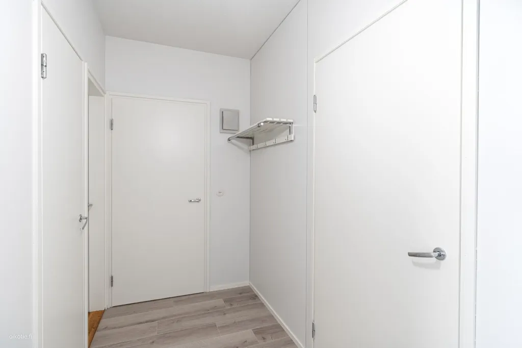 Entrée - Spacious Apartment with Balcony in Kaukajärvi