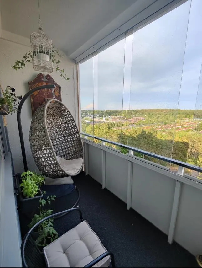 balcony