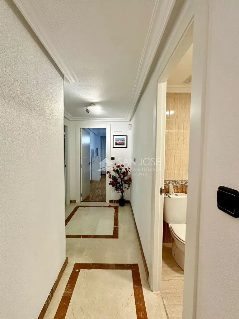 Hallway - Seafront Apartment with Balcony in Torrevieja