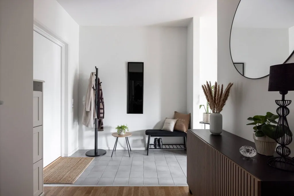 Esik - Penthouse Flat with South-West Balcony in Gavelläge