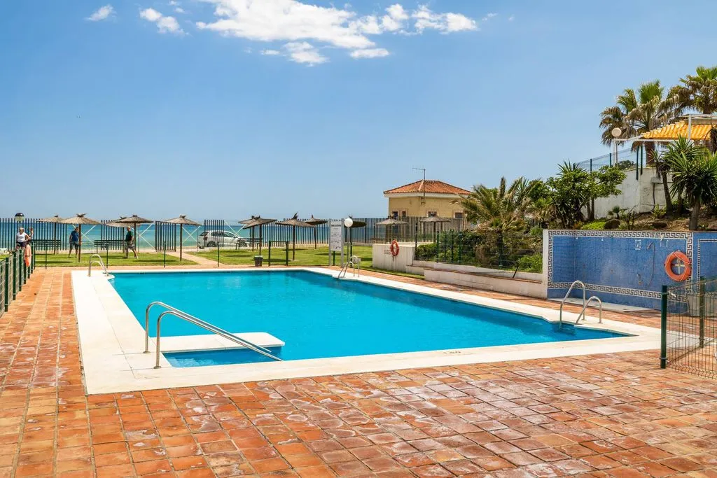 Bassein - 3-Bedroom Penthouses with Sea View in Marbella