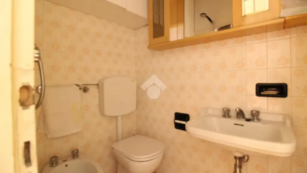 Salles de bain - Independent House with Courtyard in Arzignano
