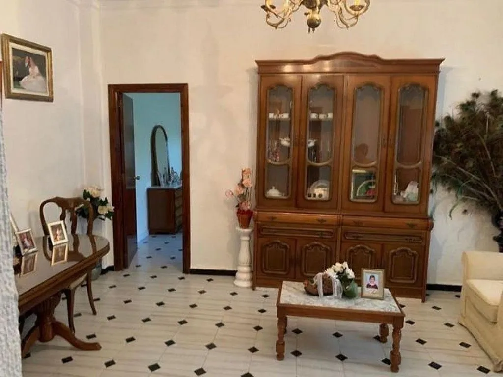 Elutuba - Rural House with Large Plot in El Higuerón