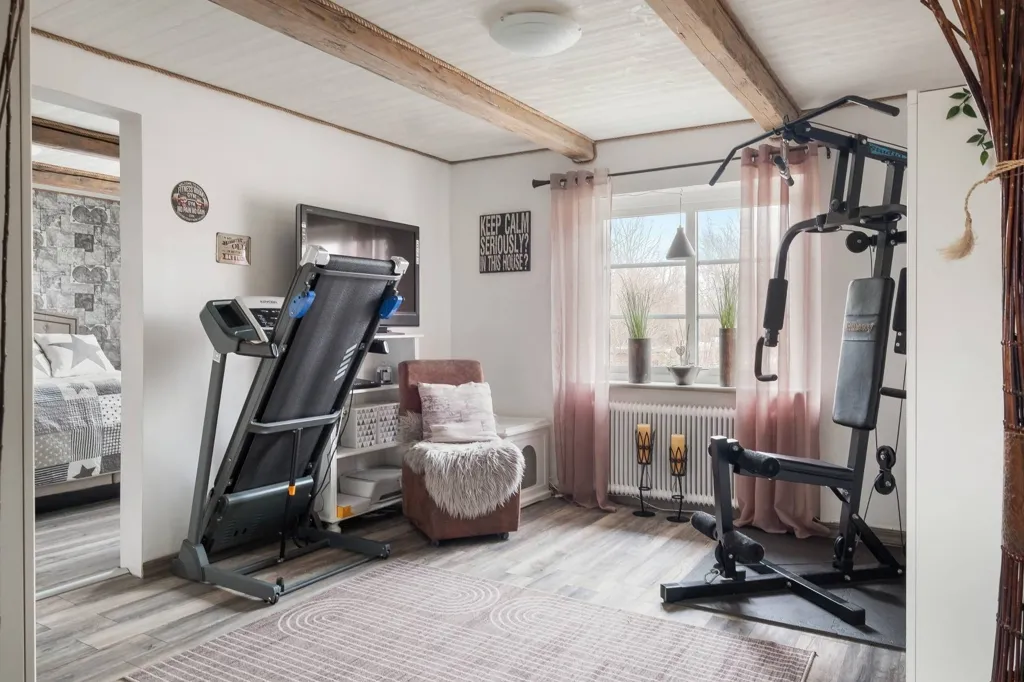Pièces - Renovated Equestrian House near Hörby