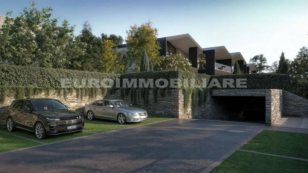 Exterior - Luxury Flat with Private Garden in Cellatica