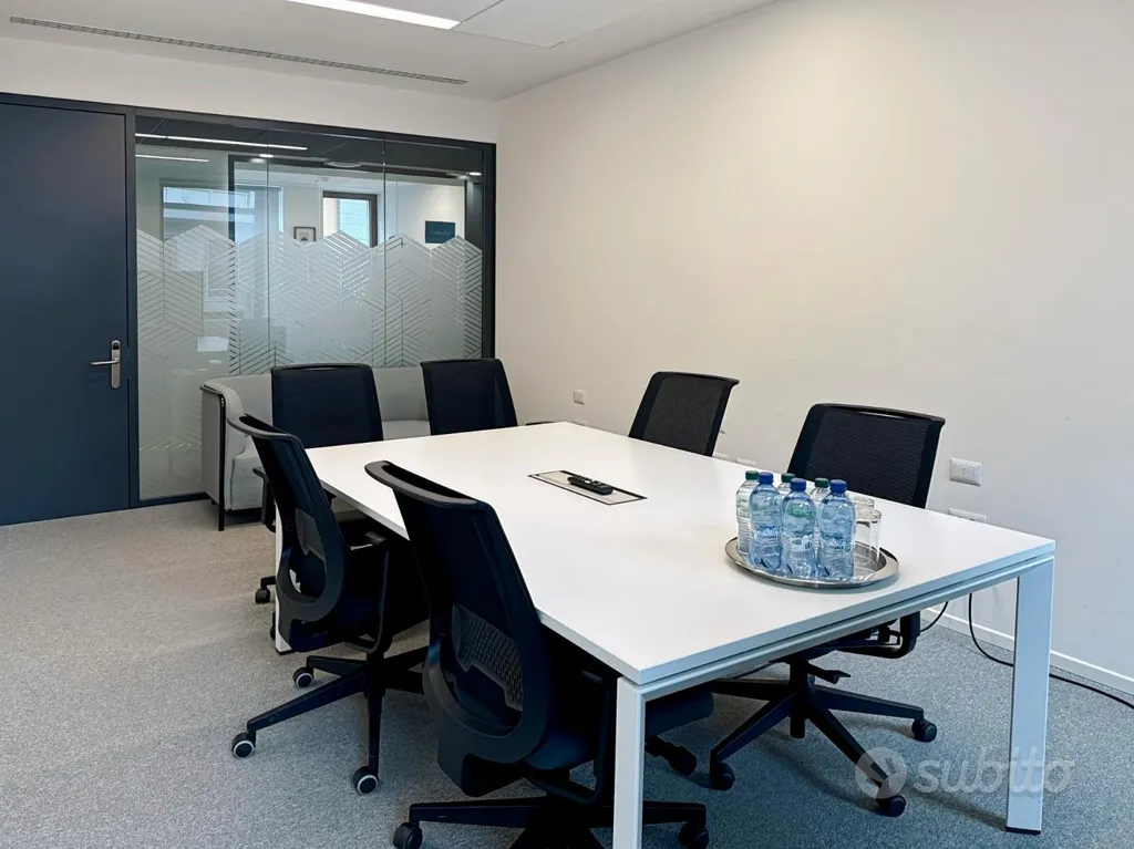 Kabinet - Flexible Office Space for 50 in Milan