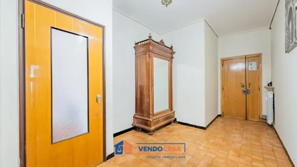 Ingresso - Apartment with Balcony in Boves Centre